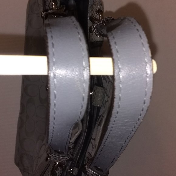 Vintage Coach Signature Penelope F16540 Handbag - Picture 10 of 16